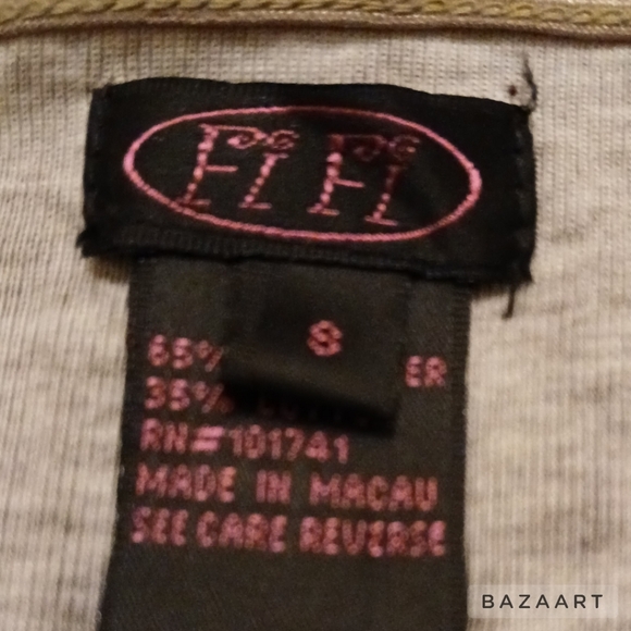 FIFI - Picture 3 of 3